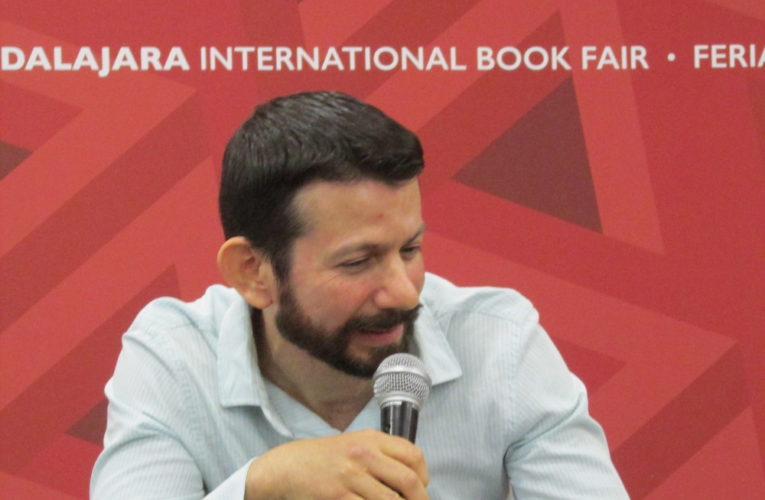 El escritor Alejandro Figueroa Moreno prepara nuevo material literario