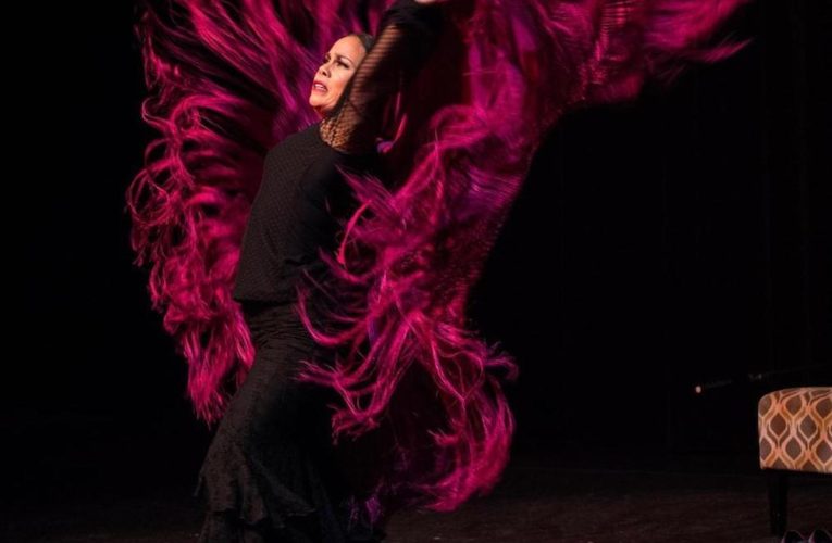 Valeria Montes presenta tablao flamenco en memoria de sus padres