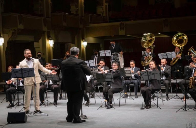 Banda Municipal de Torreón presenta concierto “Llena tu cabeza de Rock”