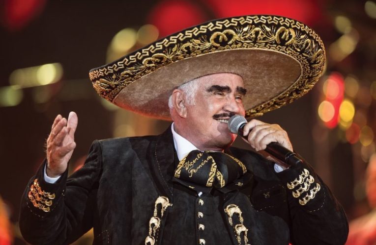 “Su poderosa voz seguirá sonando”: recuerdan a Vicente Fernández