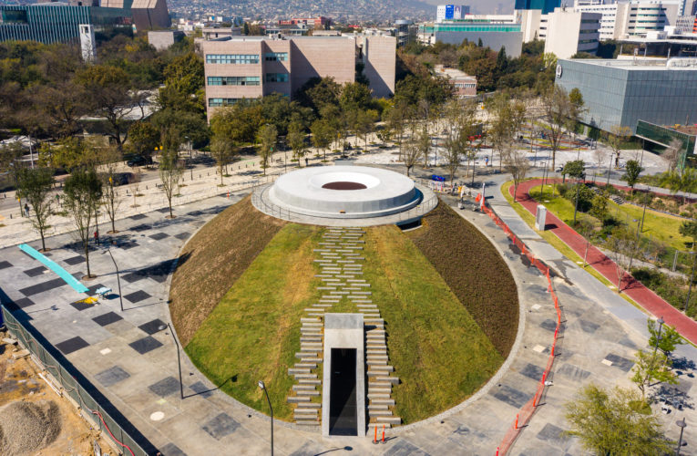 Tec de Monterrey y DistritoTec abren puertas al “Skyspace” del artista James Turrell