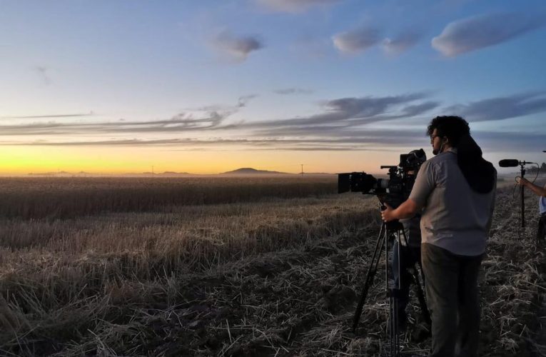 “No me han dejado olvidarme que soy de acá”: Daniel González, cineasta