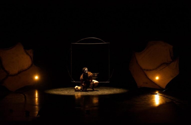 Llega la obra «Rupestre» al Teatro Alvarado