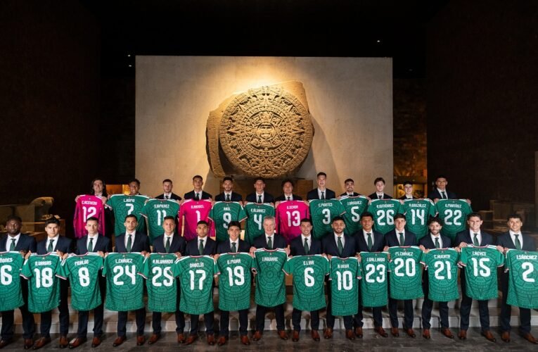 La Selección Mexicana visita el Museo Nacional de Antropología
