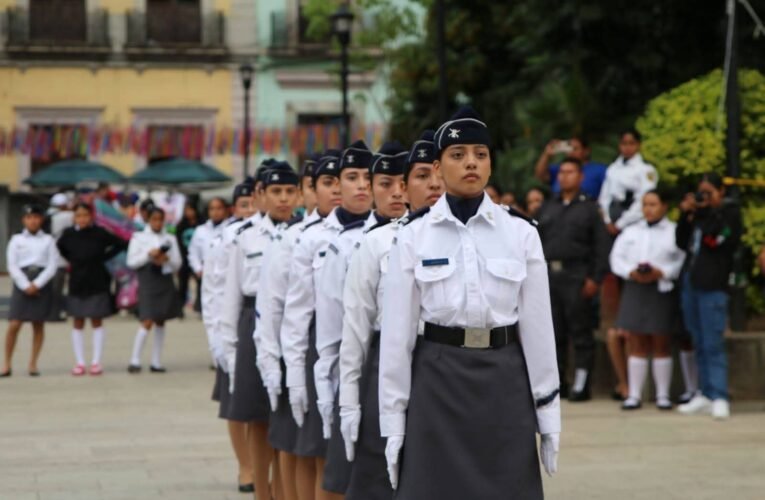 El Pentathlón Deportivo Militarizado Universitario : una asociación civil detrás del uniforme